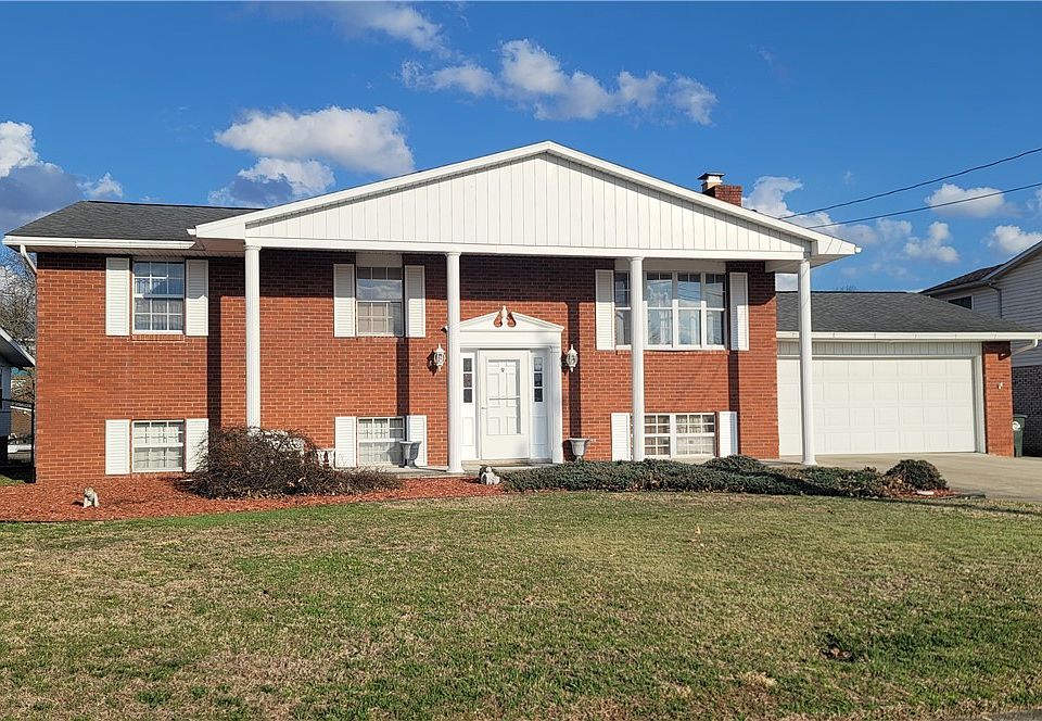 1st image of 818 Seneca Dr