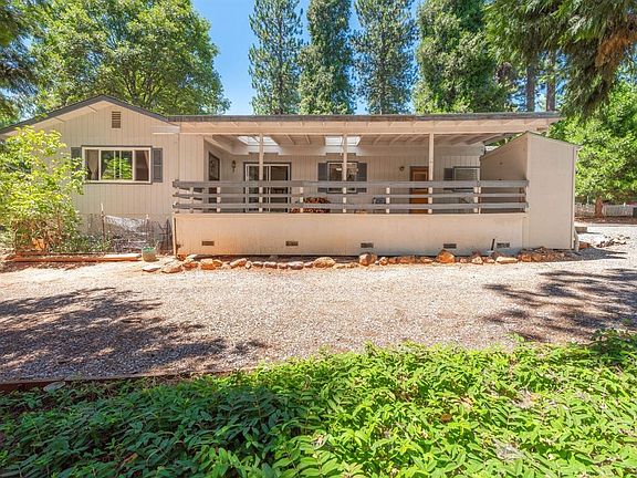 3rd image of 17759 Circle View Dr