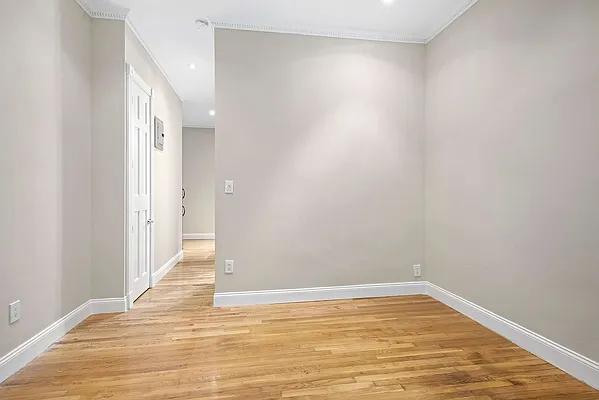 Rented by Cooper & Cooper Real Estate | media 9