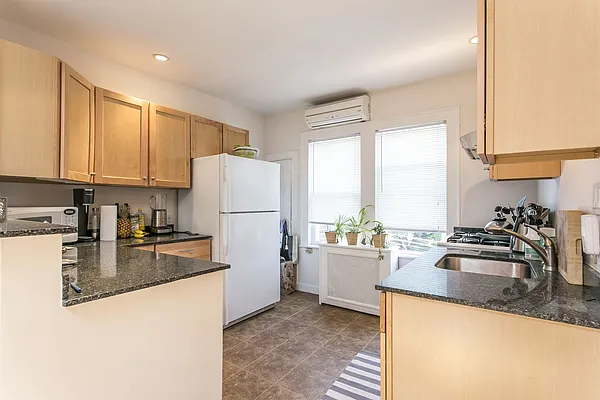 Sold by Terrace Sotheby's International Realty | media 12