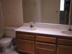 5th image of 7448 Cottonwood Ave