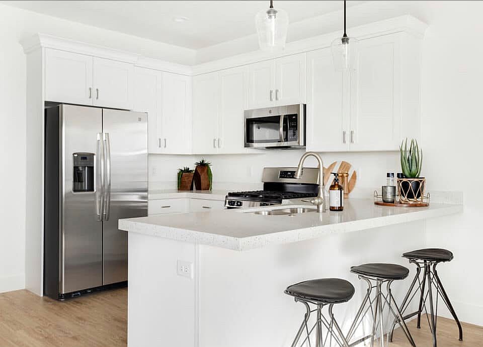 1st image of 1093 W Vista Ridge Dr #224