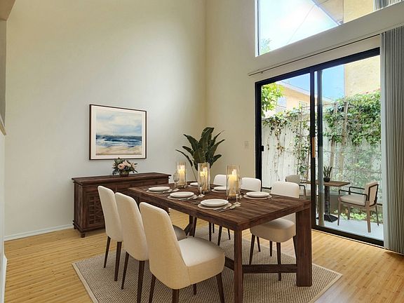 5th image of 908 14th St APT 5