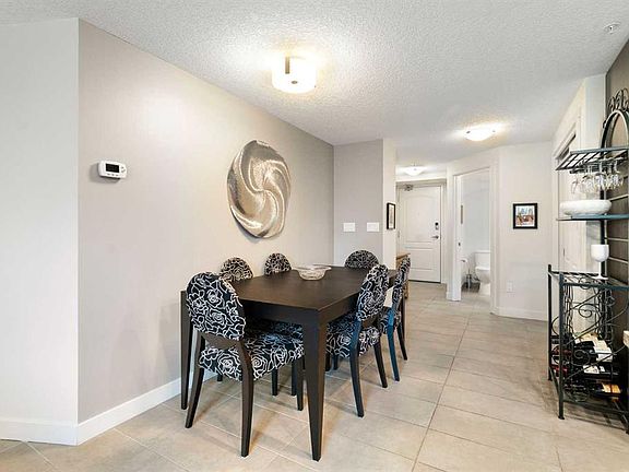 3rd image of 303 N 13th Ave SW #204