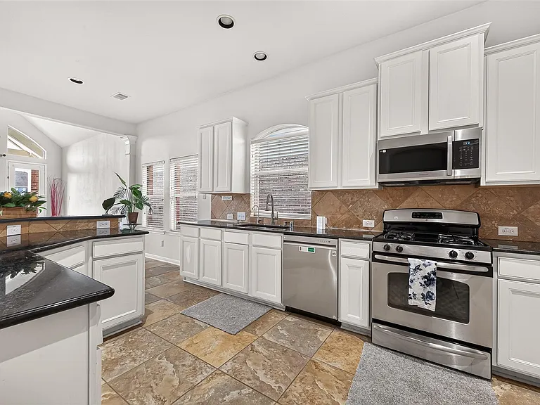 26710 Bellwood Pines Dr — Photo 29