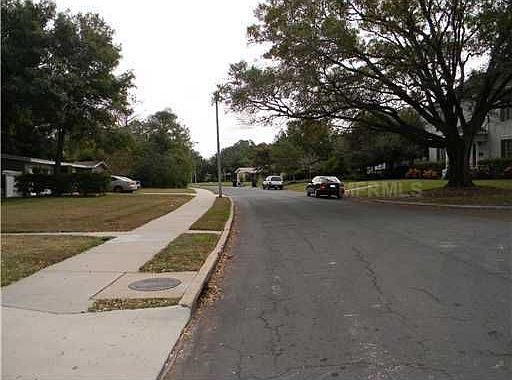 2nd image of 541 Lucerne Ave