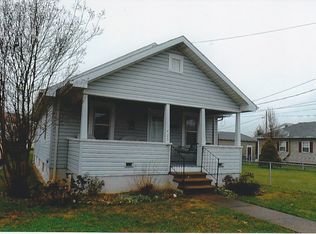 435 17th St, Dunbar, WV 25064