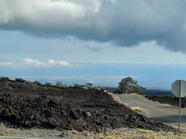 92-2655 Ocean View Pkwy, Captain Cook, HI 96704