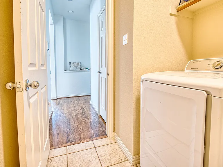 5513 Amber Way — Photo 54