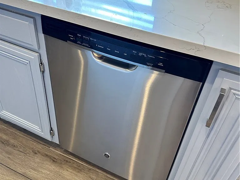 2024 Shining Feather Ln — Photo 15