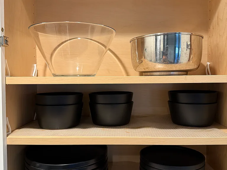 Dishes and basic kitchen essentials provided.