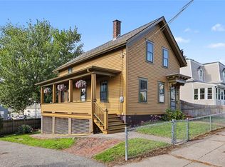 14 Webb St, Pawtucket, RI 02860