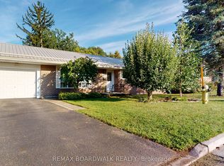 125 Front Ave W, Brockville, ON K6V 4J8