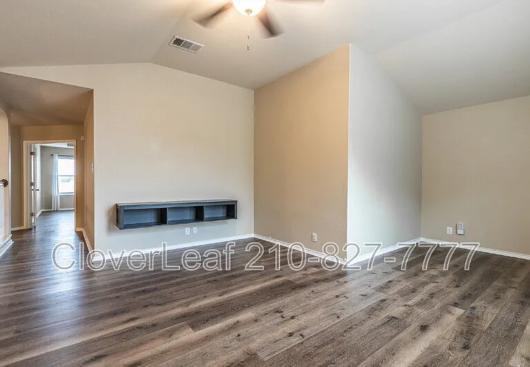 409 Loch Lomond Dr — Photo 24