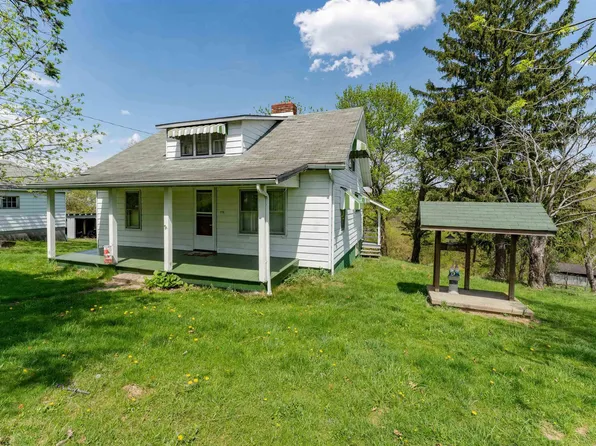 1715 Kingwood Pike, Morgantown, WV 26508