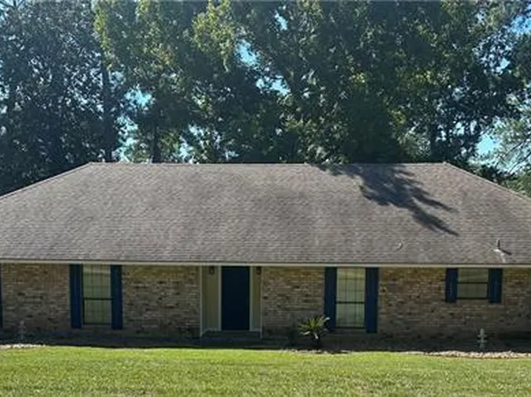 1610 W Medalist Rd, Pineville, LA 71360