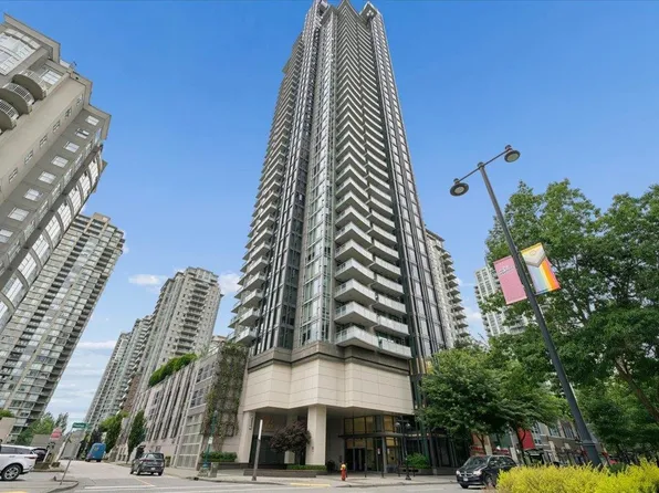 1188 Pinetree Way #2007, Coquitlam, BC V3B 0K9