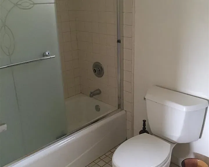 1460 W Oliver Ave — Photo 8