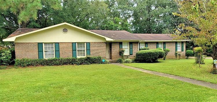 1st image of 2111 Centenial Dr