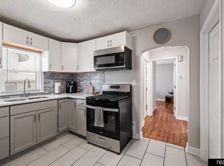 7074 Binney St, Omaha, NE 68104