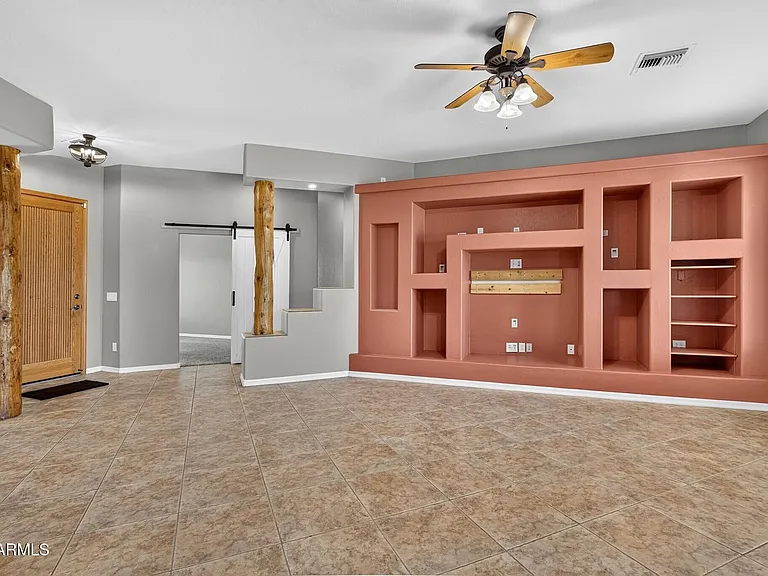 3002 E Sherry Ln — Photo 17