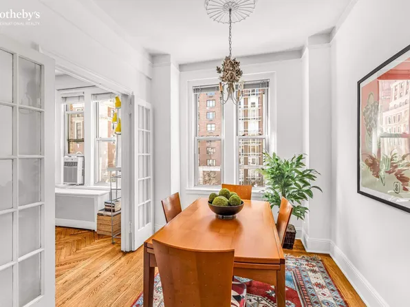 55 Park Avenue 5W image 3 of 10
