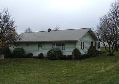 1st image of 120 Sunset Dr