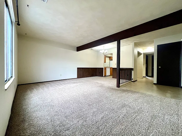 25 Yorkshire Ln #3 — Photo 3