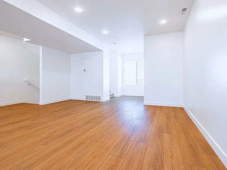 Sandridge Interior-9