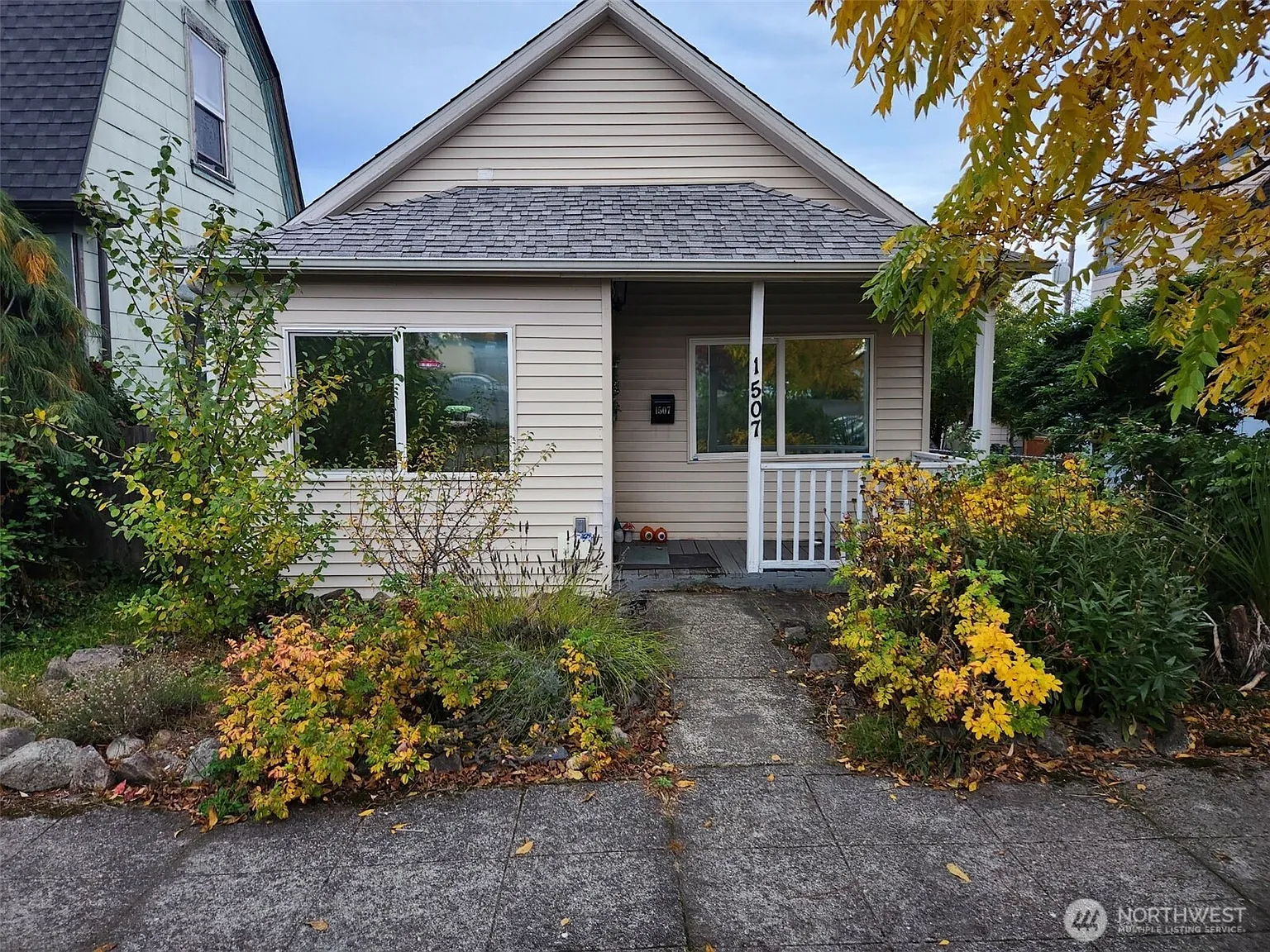 1507 S I Street photo 1