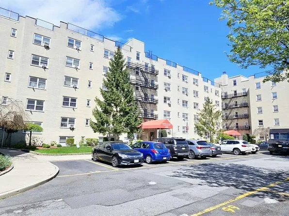 2205 N Central Rd #D1, Fort Lee, NJ 07024