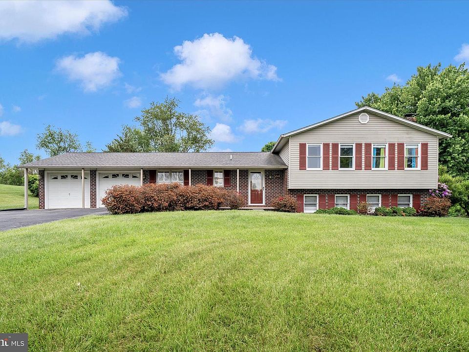 1st image of 12555 Quiet Stream Ct