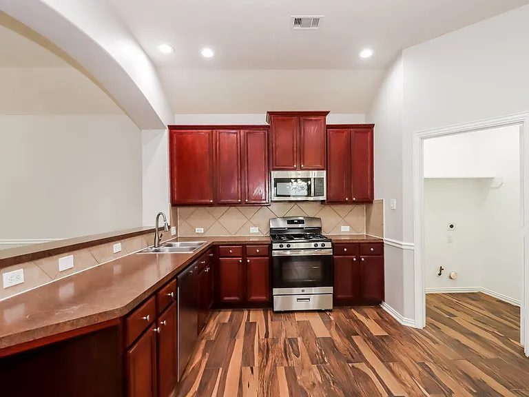 2618 Key West Dr — Photo 7