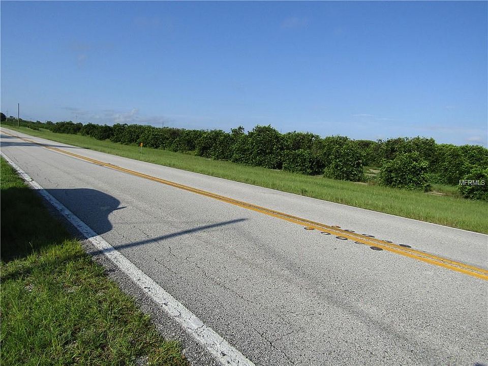 2nd image of 1830 Golfview Cutoff Rd