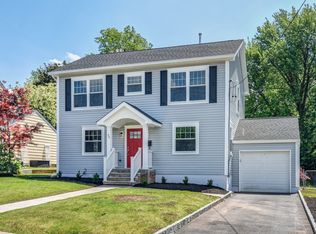 39 Scheiber Ter, Cedar Grove, NJ 07009