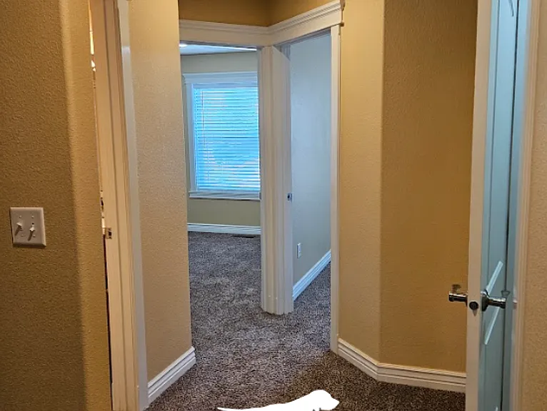 10817 W Franklin Rd — Photo 17