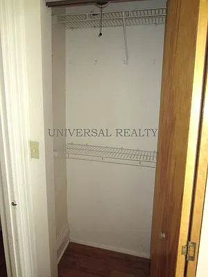Rented by Universal Realty Group | media 15