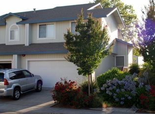 8 Meridian Cir #8, Rohnert Park, CA 94928