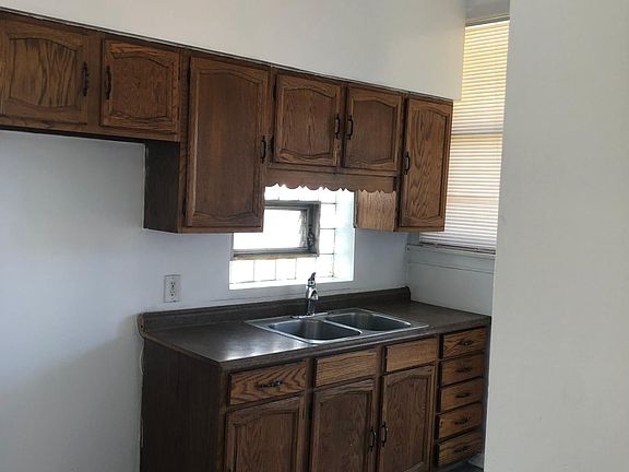 First floor kitchen.