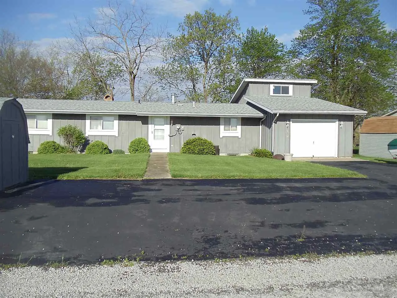 9692 N 1175 W photo 1