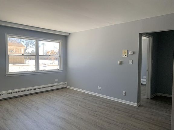 3rd image of 392 Executive Dr #105