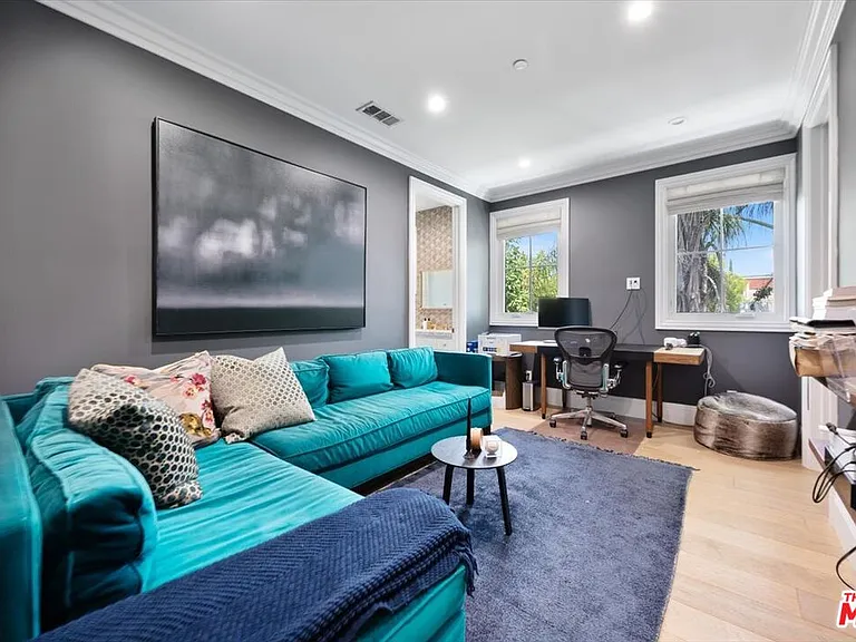 4225 Alcove Ave — Photo 31