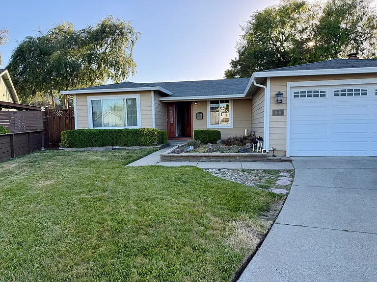 3681 Shenandoah Ct — Photo 1