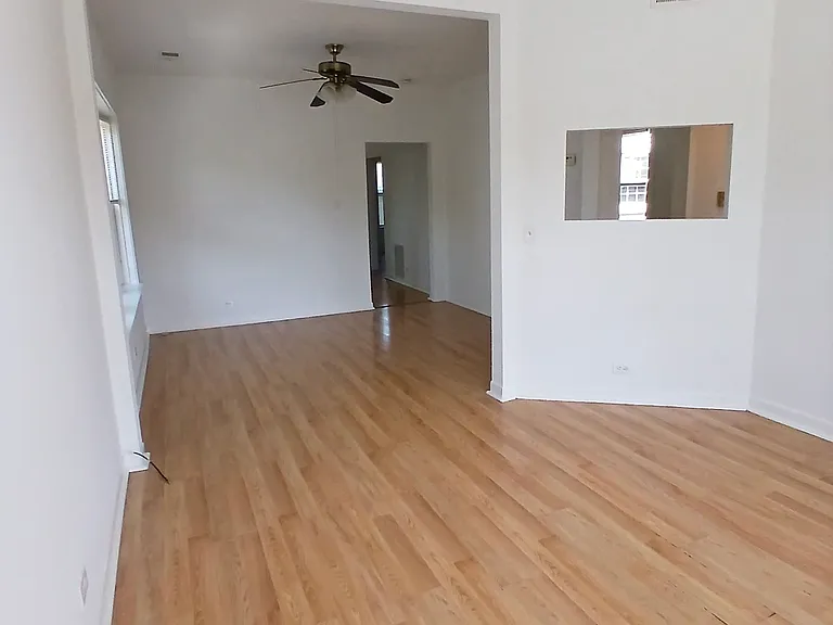 4652 W Palmer St — Photo 4