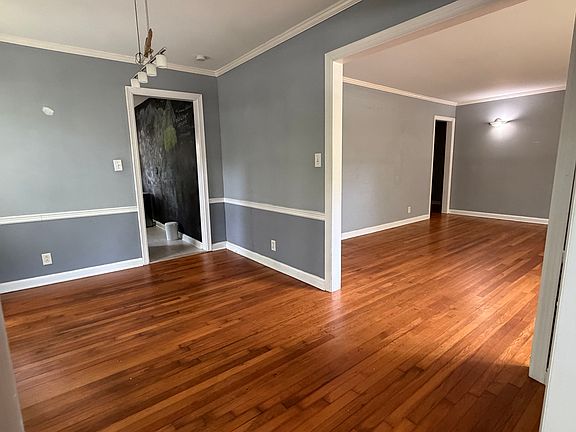 3rd image of 1228 Francis St NW