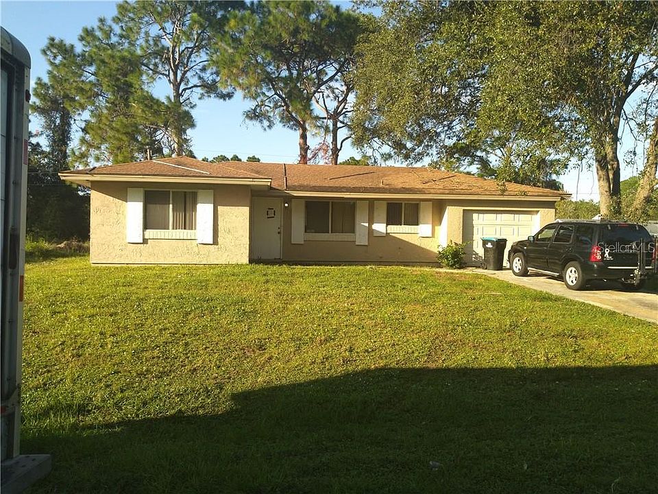 1st image of 571 Rembrandt St SE