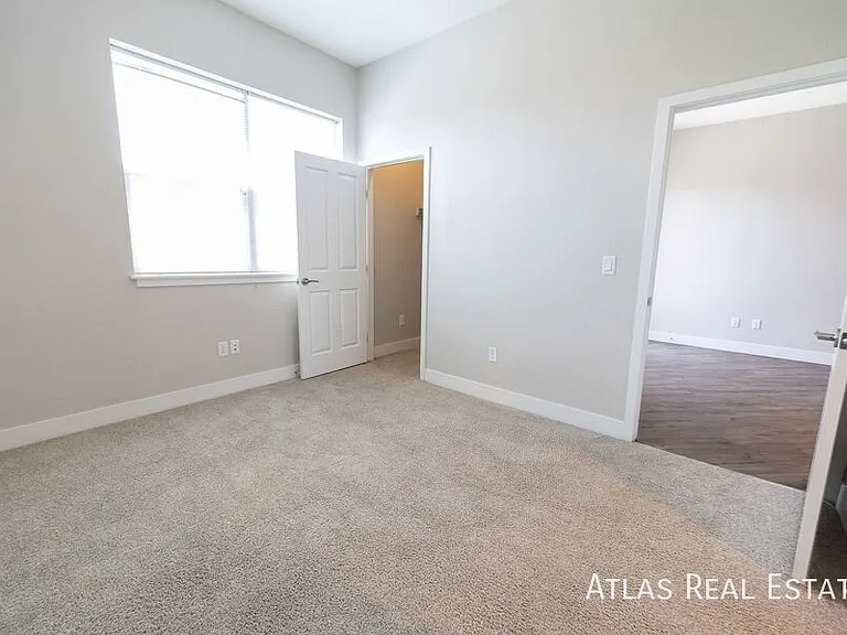 2905 W 25th Ave #204 — Photo 7