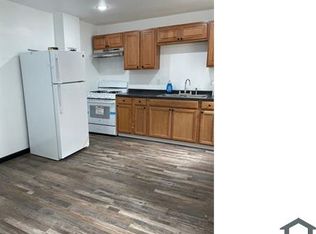 1021 Chestnut St, Reading, PA 19602
