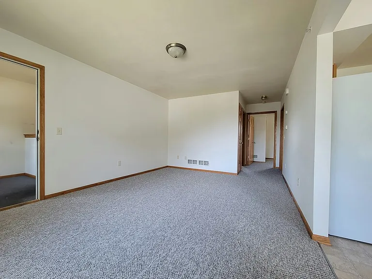 1066 Perry St #1 — Photo 5