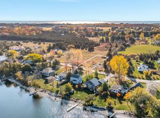 226 Prinyers Cove Cres, Prince Edward County, ON K0K2T0